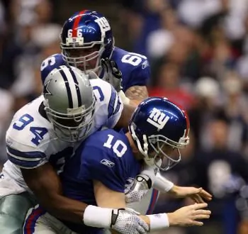G-Men Try to Remain Upbeat Despite Loss in Big D