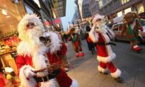 Santa Claus-Free Zones Sought by German Catholic Group