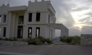 Israeli Settlers Leaders Fighting the Building Freeze, Renouncing Violence