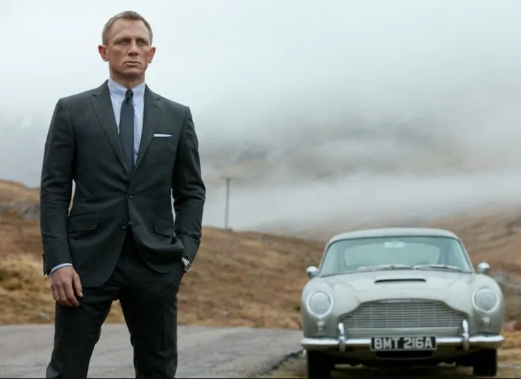 (Screenshot from skyfall-film.com)
