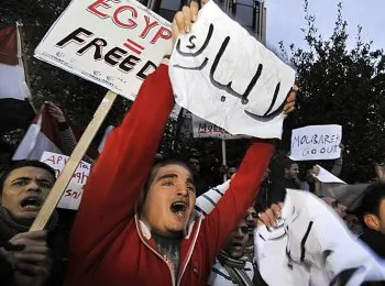 Revolution 2.0: the Social Media Uprising
