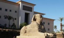Huge Pharaoh Head Found in Egypt
