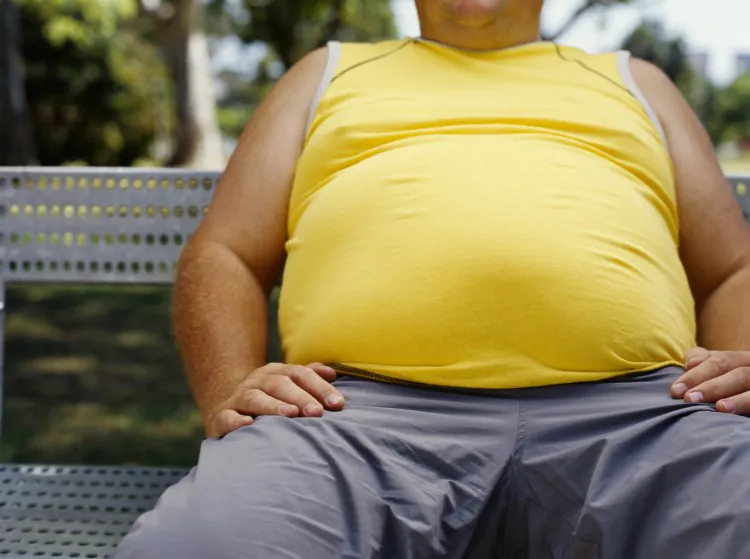 A Queen’s University study finds that physical inactivity costs the Canadian economy $2.4 billion each year in direct costs and $4.3 billion in indirect costs. (photos.com)