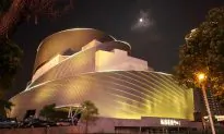 Entrepreneur: Shen Yun Is Wonderful for the World