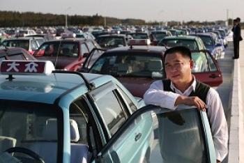 Taxi drivers around China have staged strikes to protest exploitation by taxi companies. (Getty Images)