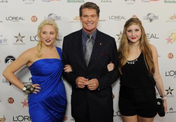 Hayley Amber Hasselhoff (L), actor David Hasselhoff and Taylor Ann Hasselhoff, stars of 'The Hasselhoffs.' (MARK RALSTON/AFP/Getty Images)