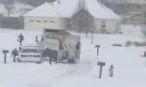 Kansas City Roads Buried in Snow