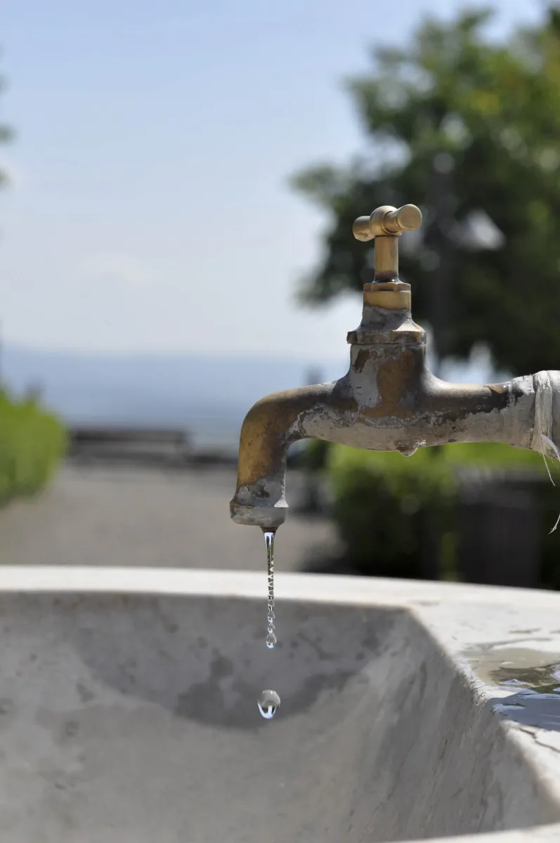 Water charges to be introduced on domestic water supplies, Ireland is the only country in the OECD which does not charge for water services (Martin Murphy/The Epoch Times)