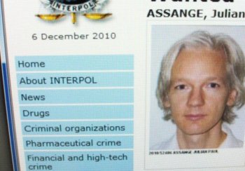 A detail from the Interpol website showing the appeal for the arrest of the editor-in-chief of the Wikileaks whistleblowing website, Julian Assange on December 6, 2010. (Getty Images)