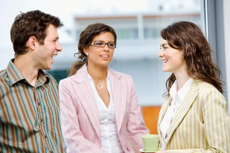 Sixty six percent of Canadian employees say they have close relationships with their coworkers. (Photos.com)