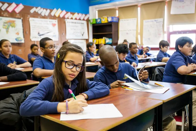 Fifth-grade students during homeroom class at Achievement First Bushwick charter school in Brooklyn, New York, Jan 30, 2014. (Petr Svab/Epoch Times)