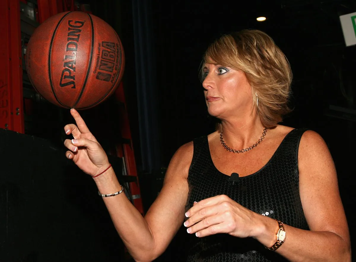 Basketball player Nancy Lieberman spins a ball on her finger backstage at The Billies presented by The Women's Sports Foundation at the Beverly Hilton Hotel on April 11, 2007 in Beverly Hills, California. (Photo by Frazer Harrison/Getty Images for The Billies)