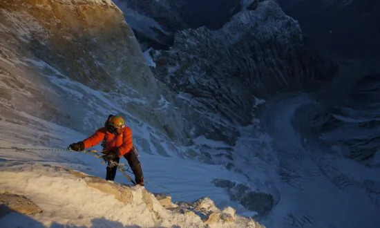 Popcorn and Inspiration: ‘Meru’: Documentary: The Most Dangerous Himalayan Climb of All