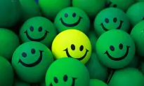 10 Reasons to Smile More (Video)
