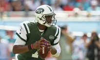 Jets’ Smith out 6-10 Weeks After Getting Punched by Teammate