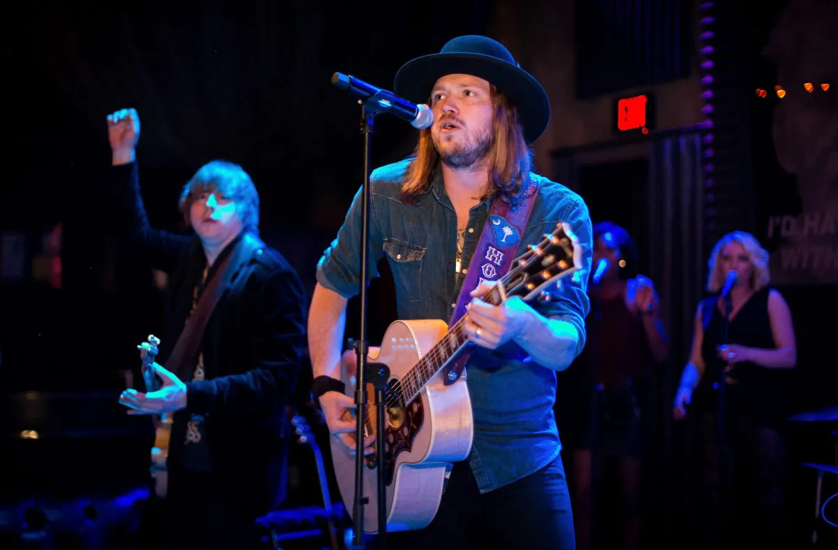 Musicians Bill Satcher (L) and Michael Hobby of the band A Thousand Horses perform at The Sayers Club on March 30, 2015 in Hollywood, California. (Christopher Polk/Getty Images for Big Machine Label Group/Republic Nashville)