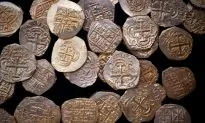 Florida Authorities Recover 37 Gold Coins Stolen From 1715 Fleet Shipwrecks