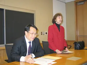 Lawyer Mo Shaoping Analyzes the Difficulties of Being a Criminal Lawyer in China