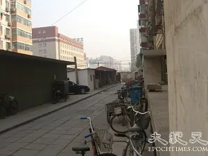 Police Build Spy Post Across From Gao Zhisheng's Home