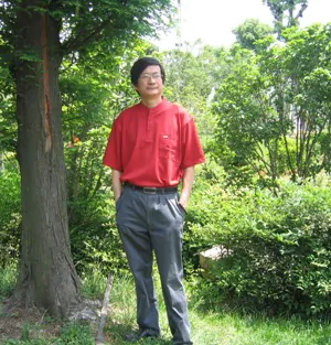 Writer's Health Worsens in Prison, Wife Appeals for International Attention