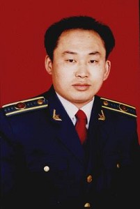 Kong Qiang works in the Administration of Industry and Commerce in Qufu City, Shandong Province. (Photo provided by Kong Qiang)