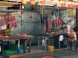 Price Rise Drags down Living Standards in China