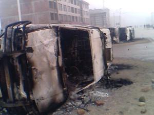 Burned police vehicles after the riot. (Pan-Blue Coalition Burned police vehicles after the riot. (Pan-Blue Coalition