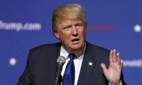 Donald Trump Says He’d Bring Back Waterboarding