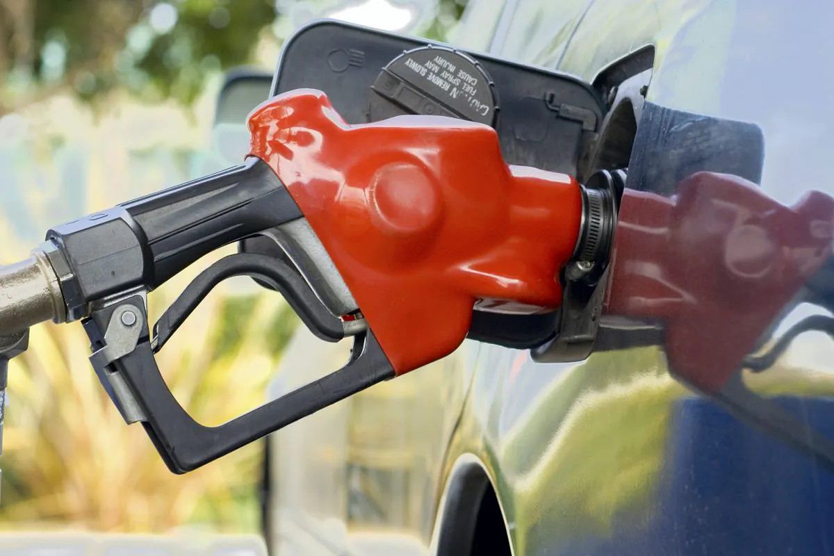 "After the 1973 oil embargo, vehicle manufacturers achieved major improvements in the on-road fuel economy of vehicles," says Michael Sivak. "However, the slope of the improvement has decreased substantially since 1991." (mocker_bat/iStock)
