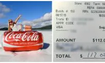 Waitress Goes to the Table to Get the Check. She’s Stunned When She Sees What They Wrote
