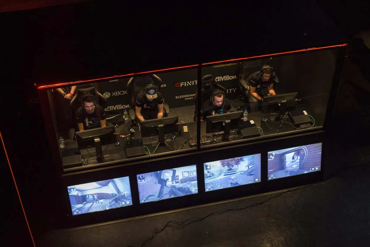 Teams take part in a qualifying match at the 2015 Call of Duty European Championships at The Royal Opera House on March 1, 2015 in London, England. (Rob Stothard/Getty Images)