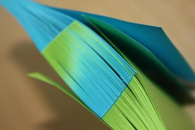 No glue, only friction. (Danny Nicholson/Flickr, CC BY-ND 2.0)