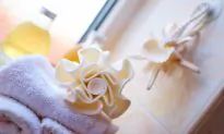 4 Relaxing Concoctions to Put in Your Bath Tonight