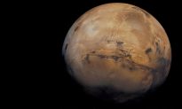 Scientists Detect Oxygen on Mars for First Time in 40 Years