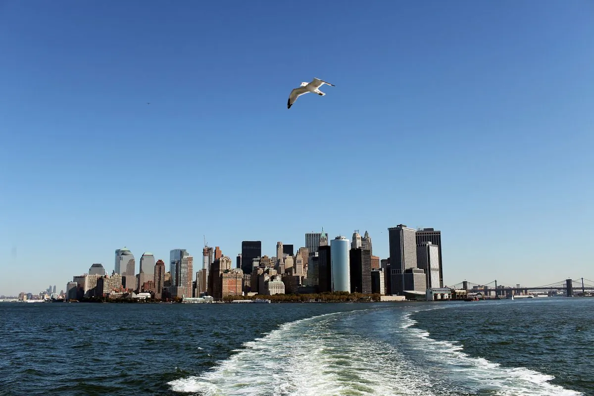 The New York City skyline is viewed in New York City on Oct. 19, 2009. New York's average sea level rise in the past 23 years is higher than the global average. (Spencer Platt/Getty Images)