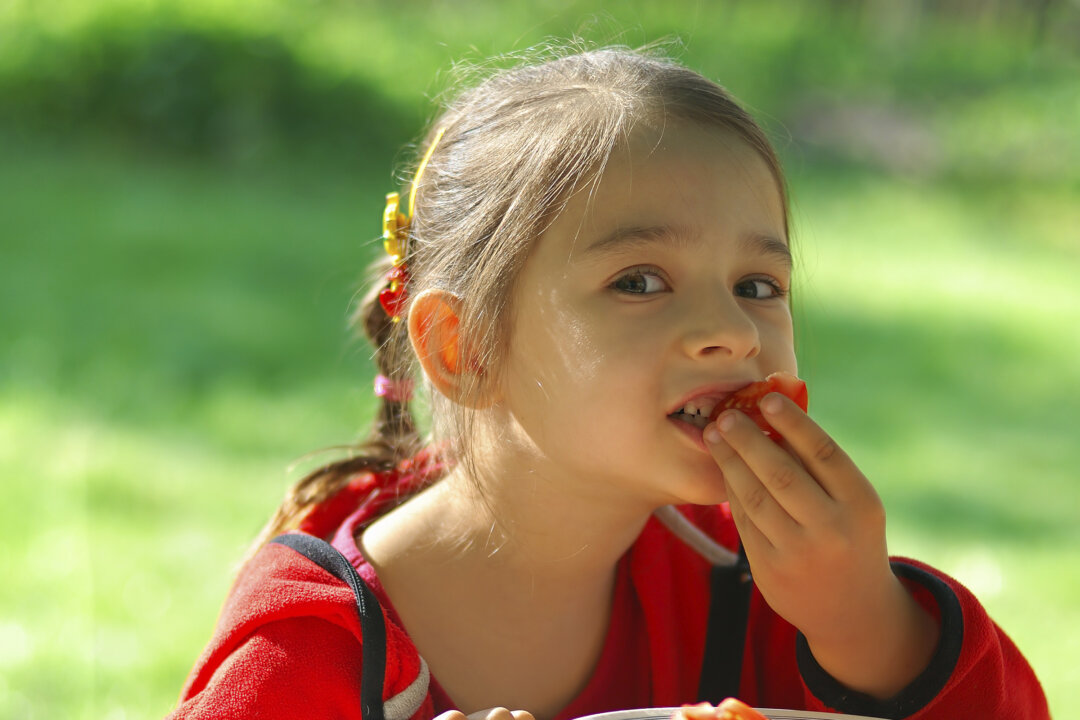 Tips to Eat Right for Eye Health