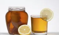How to Make Home-Brewed Kombucha