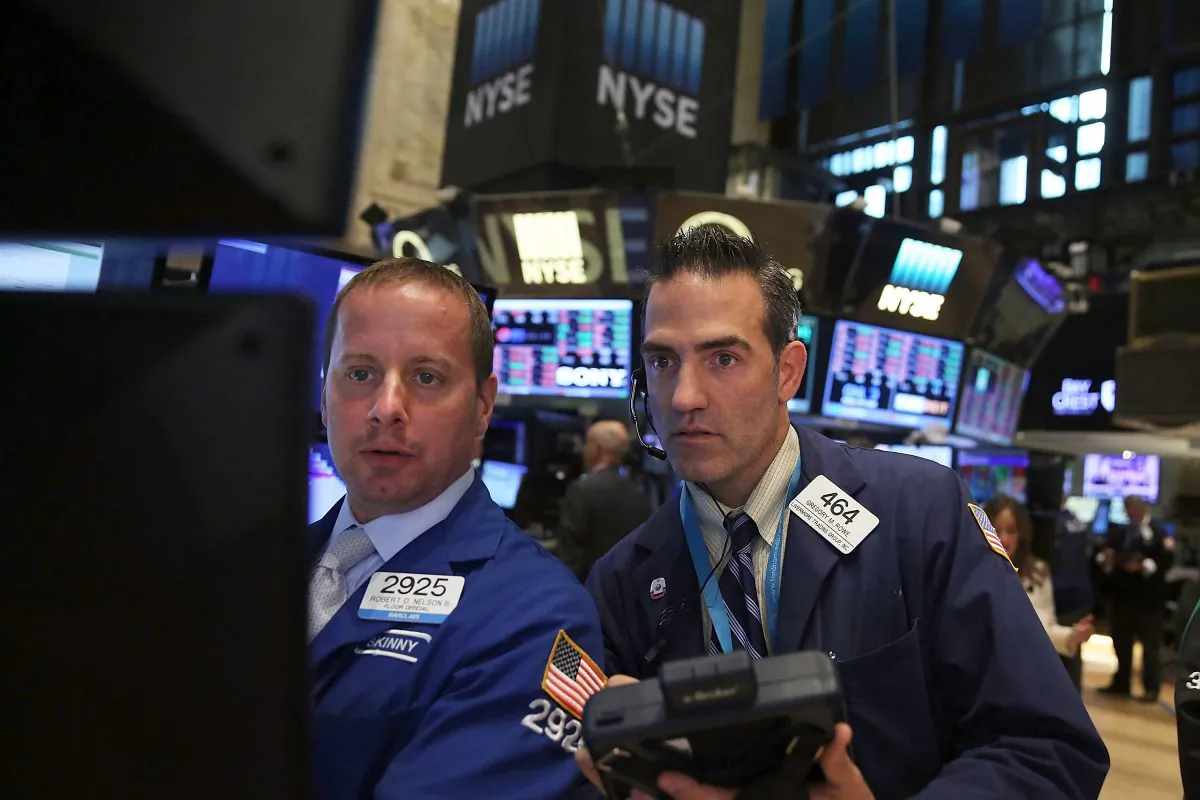 Traders on the floor of the New York Stock Exchange on Sept. 1, 2015. (Spencer Platt/Getty Images)