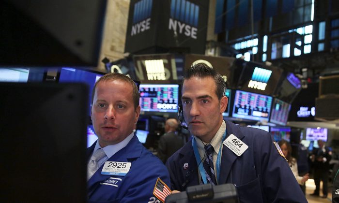 Traders on the floor of the New York Stock Exchange on Sept. 1, 2015. (Spencer Platt/Getty Images)