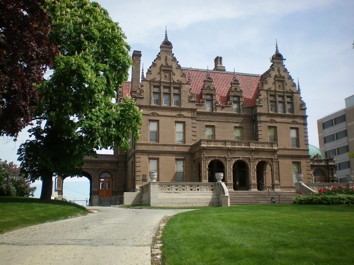 The Pabst Mansion, built in 1892 by beer tycoon Frederick Pabst, was once considered the jewel of Grand Avenue, Milwaukee's famous avenue of mansions. With over 60 residences, the avenue was heralded one of the finest residential streets in America. (Courtesy of visitmilwaukee)