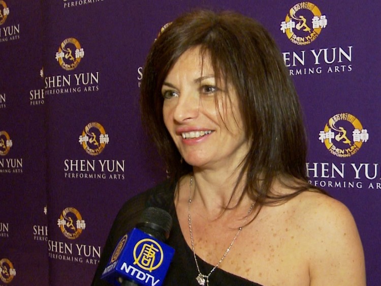 05_Denise+Troianodance+fitness+teacher_edited Dance teacher Denice Troiano shares her Shen Yun experience