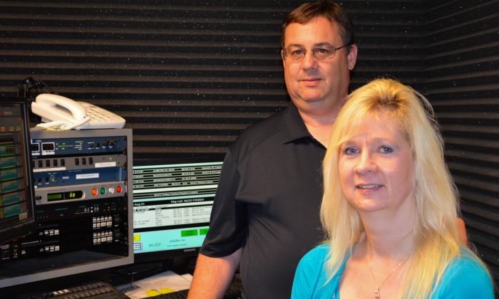 Bud and Julie Williamson in control room at radio station WALL in Port Jervis on Aug. 21, 2015. (Yvonne Marcotte/Epoch Times)