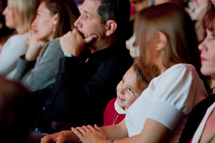 Captivated audience during the performance in Florida. (Mark Zou/The Epoch Times ) Captivated audience during the performance in Florida. (Mark Zou/The Epoch Times )
