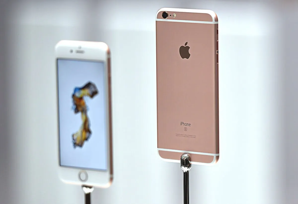 New models of the iPhone 6s are seen displayed during an Apple media event in San Francisco, California on September 9, 2015. (Josh Edelson/AFP/Getty Images)
