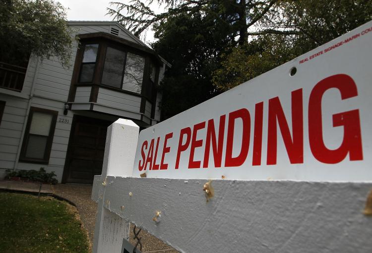 SAN RAFAEL, CA - MAY 24: A 'sale pending' sign is displayed in front of a home for sale May 24, 2010 in San Rafael, California. (Justin Sullivan/Getty Images)