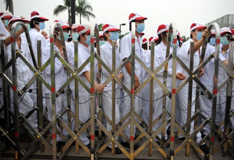Hundreds of Honda workers in Foshan, Guangdong went on strike on May 17. (The Epoch Times Photo Archive) Hundreds of Honda workers in Foshan, Guangdong went on strike on May 17. (The Epoch Times Photo Archive)