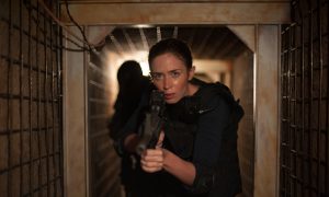 'Sicario' Film Review: Idealistic FBI Agent Becomes Pawn in Jaded CIA–Mexican Drug War