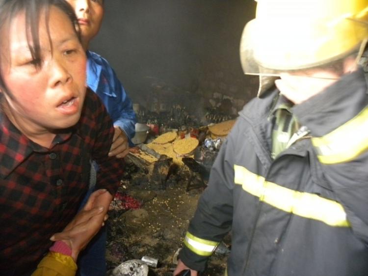 A hastily taken photograph of the scene of the forced demolition on May 13, when a villager was allegedly murdered by a wrecking crew hired by the authorities, in Luzhuang village, Guanyun County of Jiangsu Province. Authorities later said he had committed suicide. (Provided by a source inside China) A hastily taken photograph of the scene of the forced demolition on May 13, when a villager was allegedly murdered by a wrecking crew hired by the authorities, in Luzhuang village, Guanyun County of Jiangsu Province. Authorities later said he had committed suicide. (Provided by a source inside China)