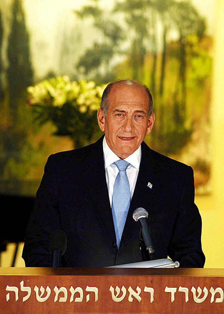 Olmert Stepping Down As Israeli PM   11Olmomom82121866 