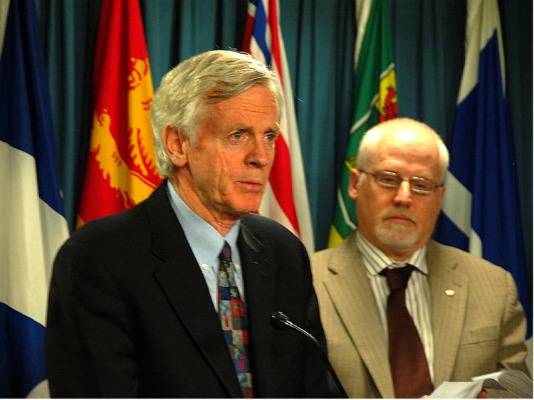 Former MP David Kilgour and Alex Neve, Secretary General of Amnesty International Canada, at a press conference calling for the release of missing Chinese human rights lawyer Gao Zhisheng. (The Epoch Times) Former MP David Kilgour and Alex Neve, Secretary General of Amnesty International Canada, at a press conference calling for the release of missing Chinese human rights lawyer Gao Zhisheng. (The Epoch Times)
